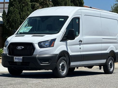 New 2026 Ford Transit 250 148 Medium Roof RWD image 8