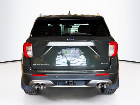 Used 2022 Ford Explorer Platinum w/ Equipment Group 601A AWD/4WD image 7