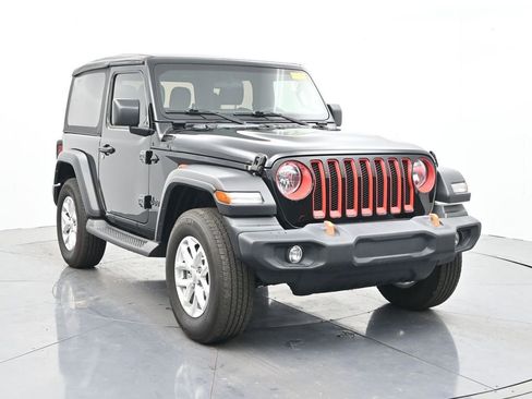 Used 2023 Jeep Wrangler Sport S image 3