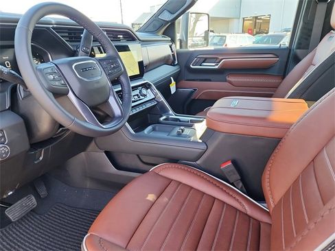 New 2026 GMC Sierra 2500 Denali Ultimate image 16