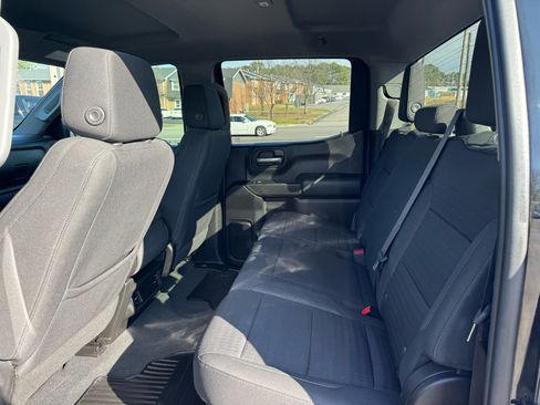 Used 2023 Chevrolet Silverado 1500 Custom image 15