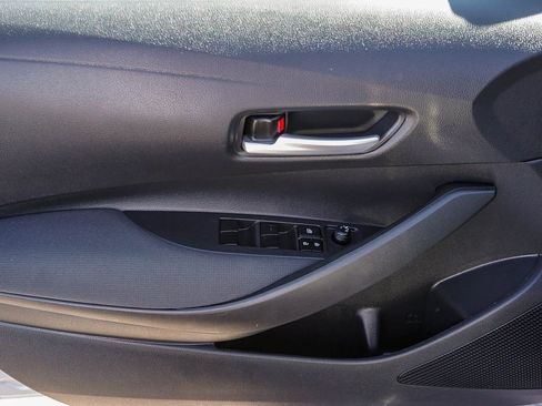 Used 2021 Toyota Corolla LE w/ Carpet Mat Package (TMS) image 18