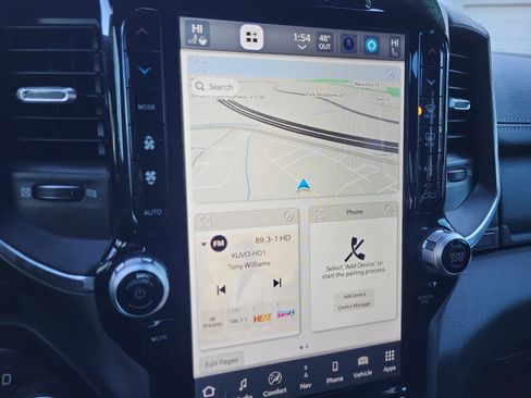 Used 2023 RAM 1500 Laramie image 24