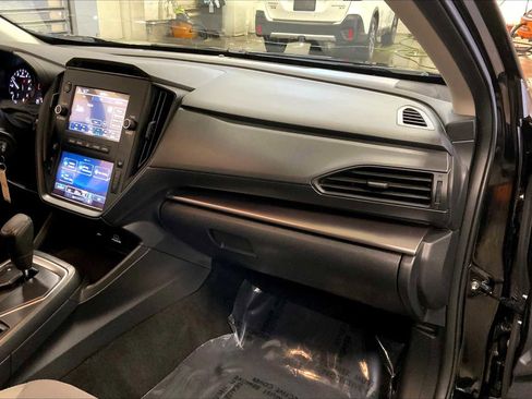 Certified 2024 Subaru Impreza 2.0i image 18