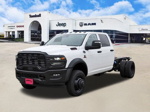 New 2026 RAM 4500 Tradesman AWD/4WD image 3