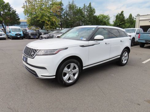 Used 2023 Land Rover Range Rover Velar S AWD/4WD image 3