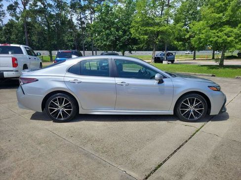 Certified 2024 Toyota Camry SE FWD image 8