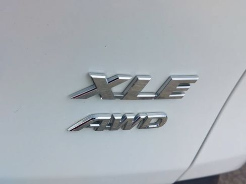 Used 2019 Toyota RAV4 XLE w/ Convenience Package AWD/4WD image 39