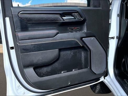 Certified 2025 GMC Sierra 1500 AT4X AWD/4WD image 17