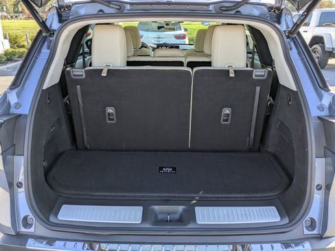 Used 2023 INFINITI QX60 Sensory w/ Vision Package image 13