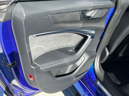 Used 2022 Audi RS 7 Sportback w/ Black Optic Package image 22