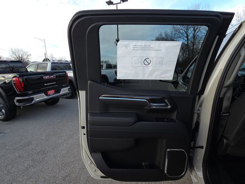 New 2026 GMC Sierra 1500 SLE w/ X31 Off-Road Package image 27