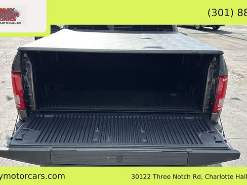 Used 2017 Ford F150 XLT w/ Equipment Group 302A Luxury AWD/4WD image 16