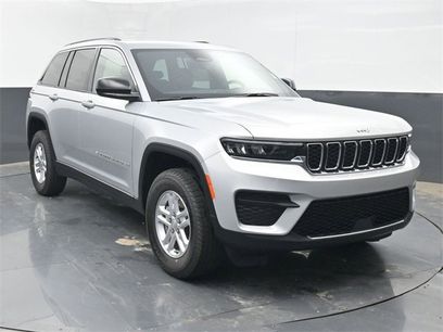 Used 2025 Jeep Grand Cherokee Laredo