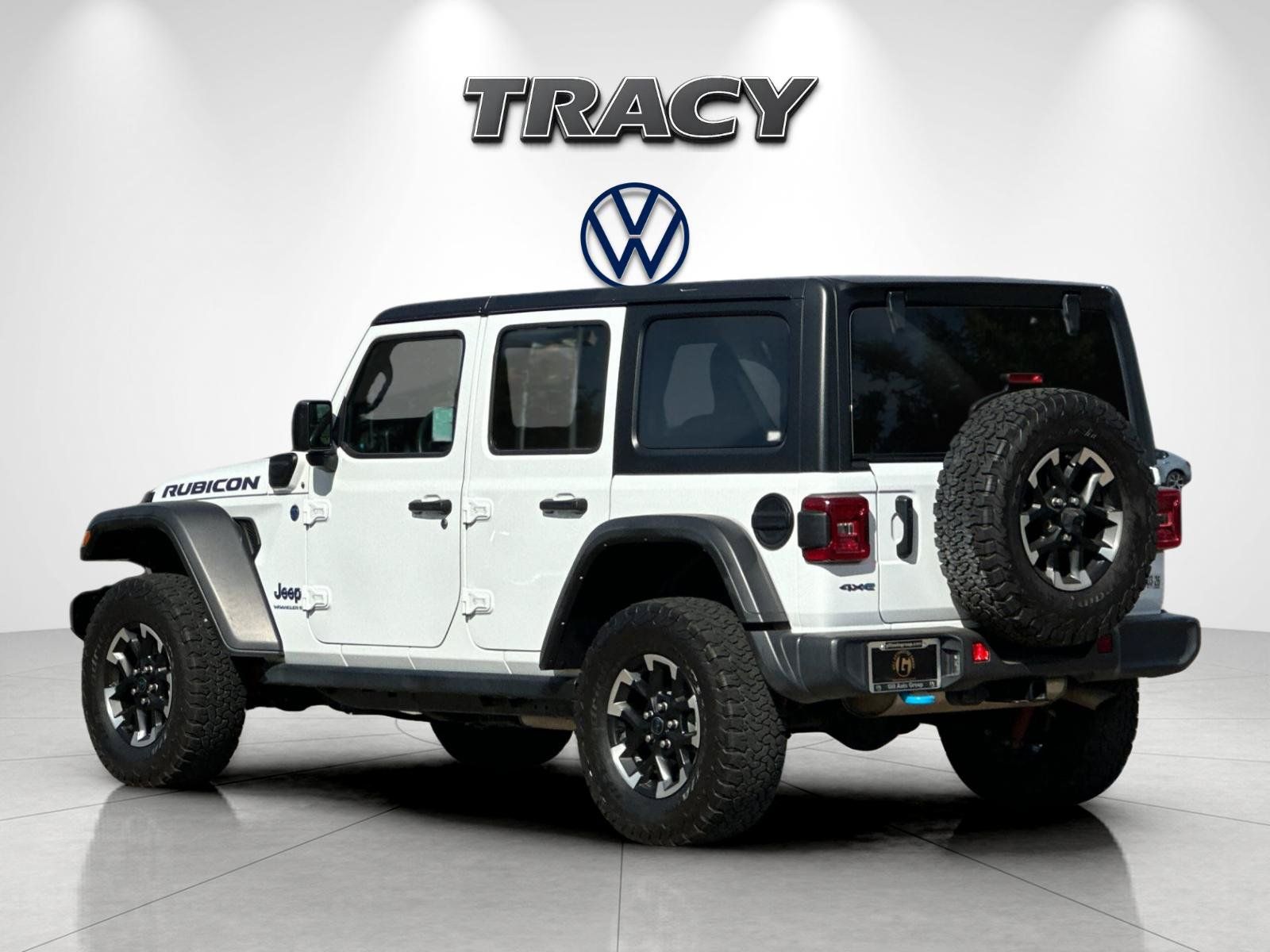 Used 2024 Jeep Wrangler Unlimited Rubicon 4xe AWD/4WD image 6