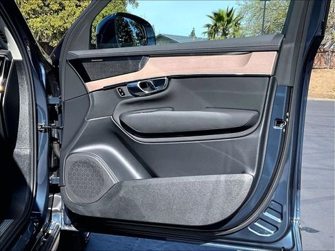 Used 2026 Volvo XC90 B6 Plus w/ Protection Package image 26