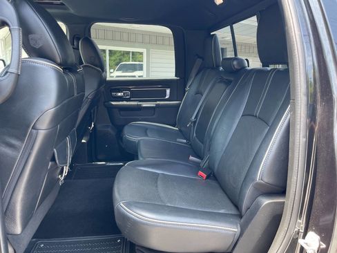 Used 2017 RAM 1500 Limited image 26