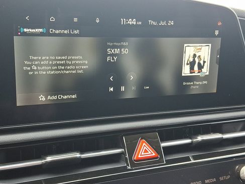 New 2025 Kia Niro Wind w/ Wind Preserve Package image 12