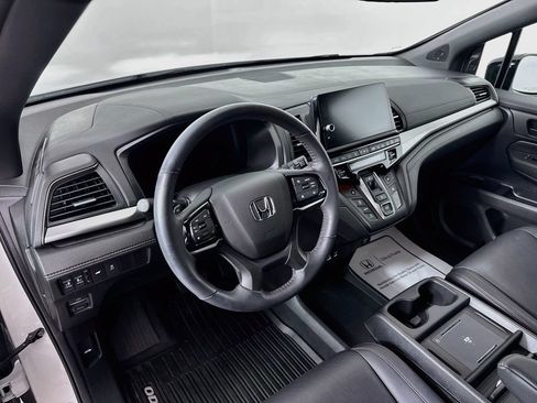 Used 2026 Honda Odyssey Sport-L image 9