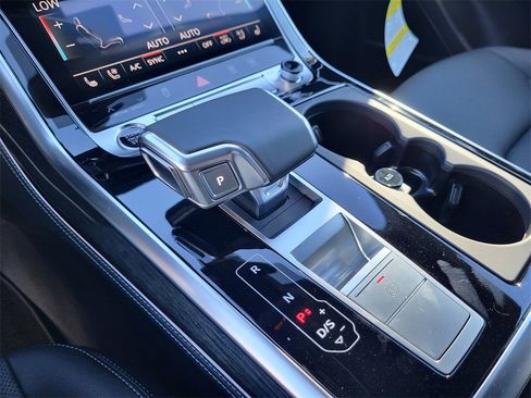 New 2026 Audi Q8 Premium Plus image 21