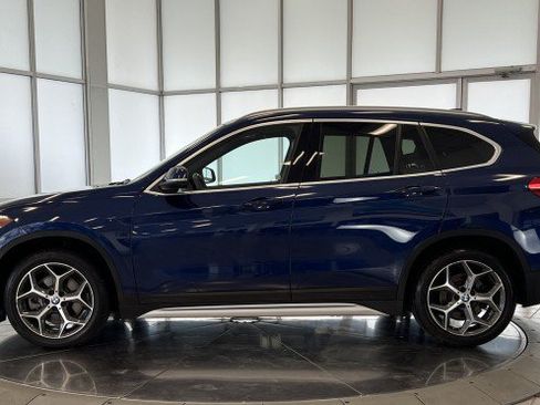 Used 2018 BMW X1 xDrive28i w/ Premium Package AWD/4WD image 4