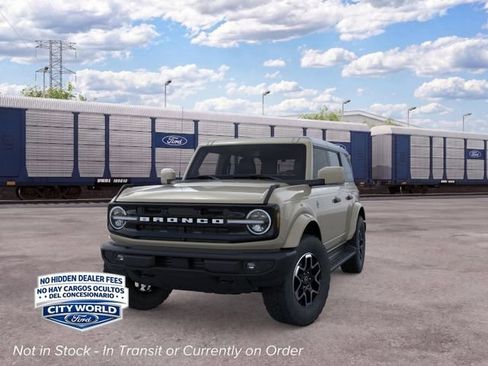 New 2026 Ford Bronco Outer Banks AWD/4WD image 2
