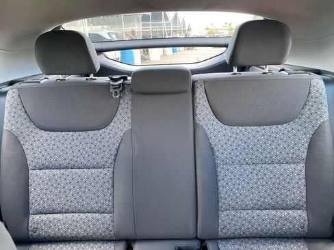Used 2018 Hyundai Ioniq Blue FWD image 17