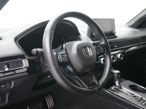 Used 2022 Honda Civic Sport image 10