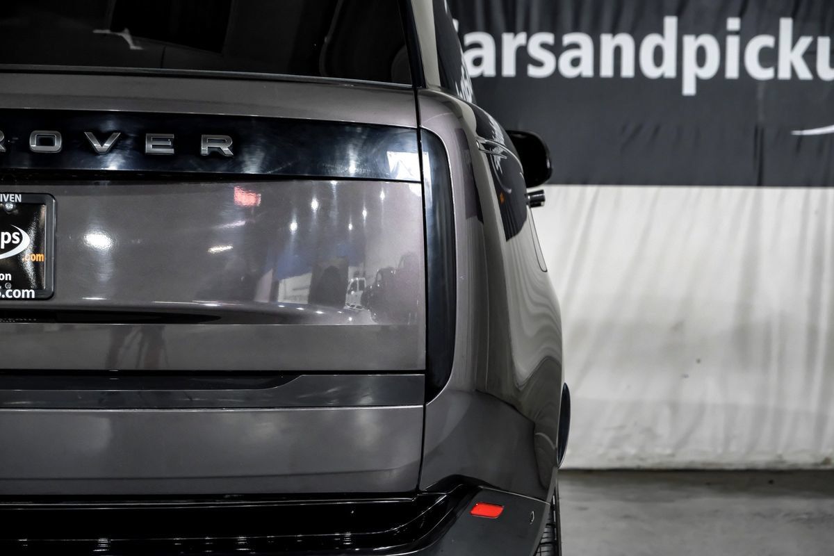 Used 2024 Land Rover Range Rover SE AWD/4WD image 43