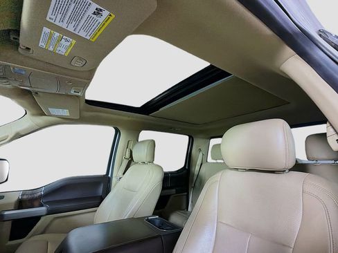 Used 2018 Ford F150 Lariat w/ Equipment Group 502A Luxury image 16