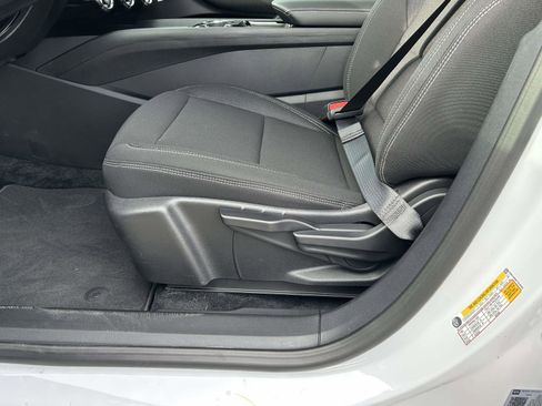 New 2026 Chevrolet Blazer EV LT image 18