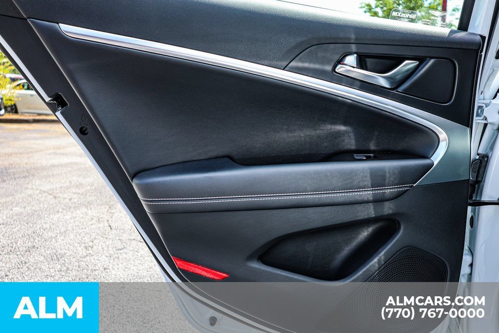 Used 2026 Genesis G70 2.5T RWD image 47