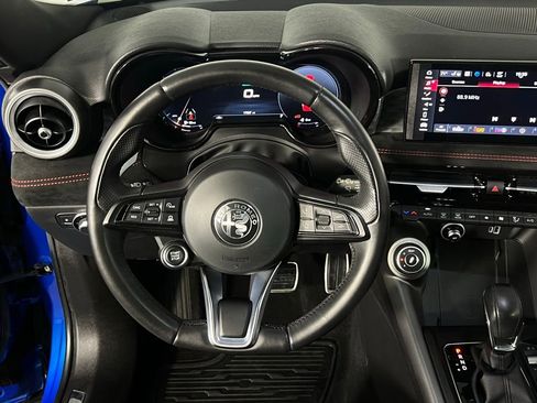 Used 2024 Alfa Romeo Tonale Veloce image 15