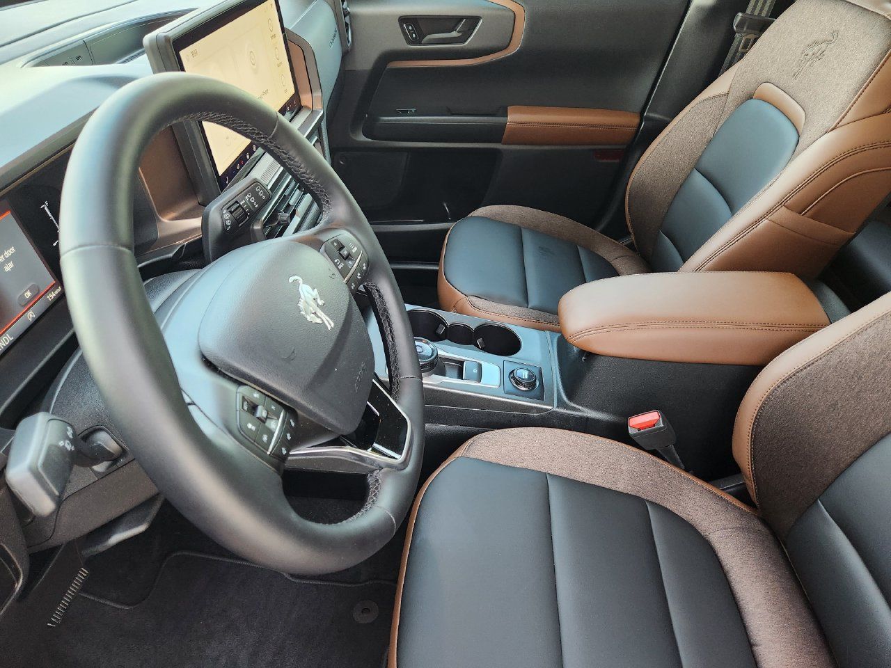 Used 2026 Ford Bronco Sport Outer Banks AWD/4WD image 12