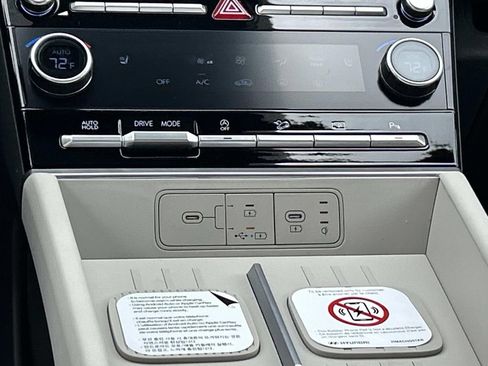 New 2026 Hyundai Santa Fe SEL FWD image 26