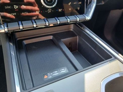 New 2026 GMC Acadia Elevation AWD/4WD image 36