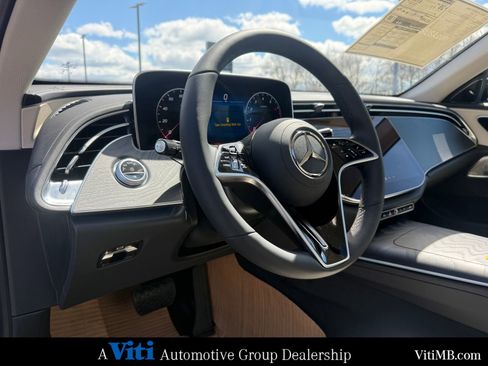 New 2026 Mercedes-Benz E 450 4MATIC Sedan image 12