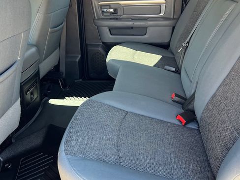 Used 2017 RAM 1500 Big Horn AWD/4WD image 14