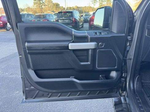 Used 2018 Ford F150 Lariat w/ Equipment Group 502A Luxury image 16