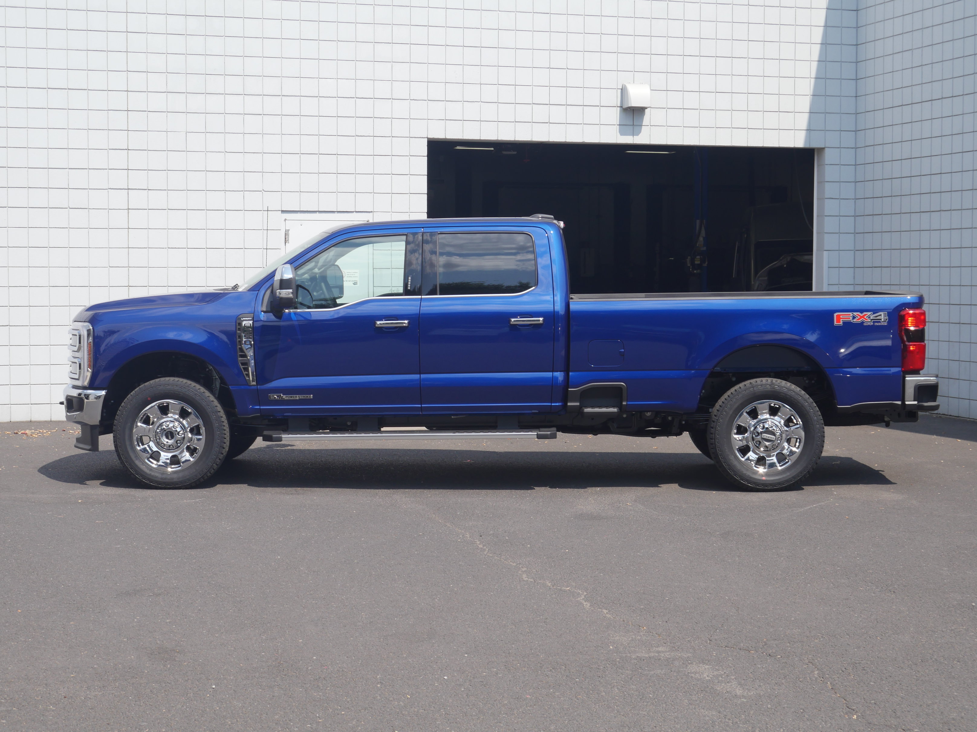 New 2026 Ford F350 Lariat w/ Lariat Premium Package AWD/4WD image 18