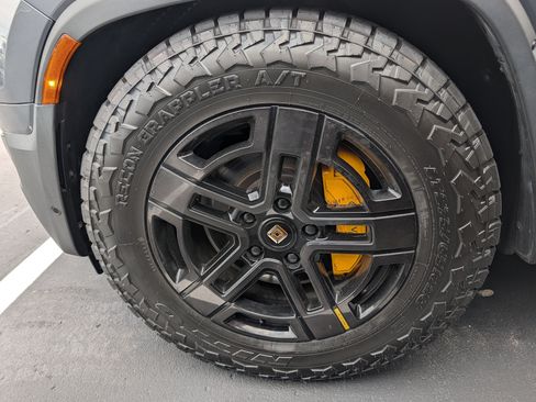 Used 2023 Rivian R1S Adventure Quad AWD/4WD image 15