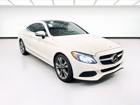 Used 2018 Mercedes-Benz C 300 Coupe image 3