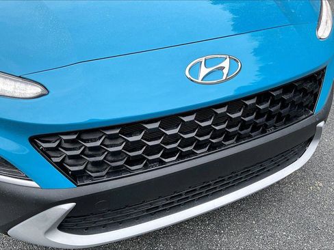 Used 2022 Hyundai Kona SEL image 28