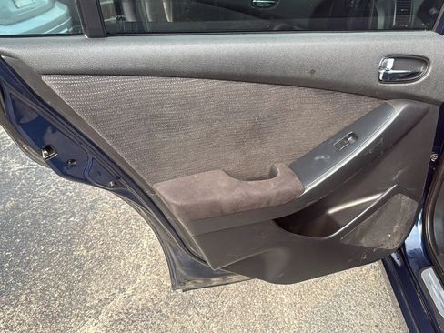 Used 2012 Nissan Altima 2.5 S FWD image 15