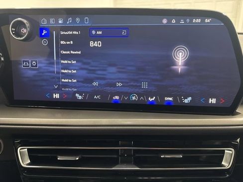 New 2026 Chevrolet Traverse LT w/ Sun and Wheel Package image 16