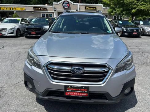 Used 2018 Subaru Outback 2.5i Limited AWD/4WD image 3