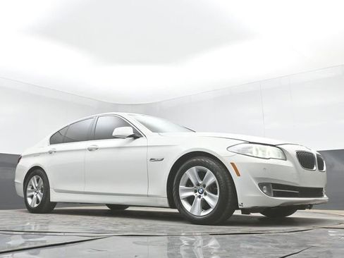 Used 2013 BMW 528i Sedan RWD image 38