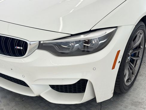 Used 2018 BMW M3 w/ Executive Package RWD image 11