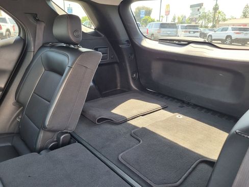 Used 2018 Chevrolet Equinox Premier AWD/4WD image 12