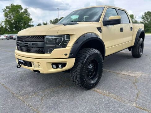 Used 2014 Ford F150 Raptor w/ Equipment Group 801A Luxury image 17